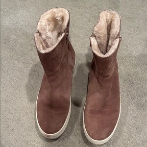 J Slides Brown Fur-Lined Winter Boots